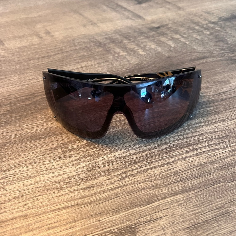 Fly sunglasses